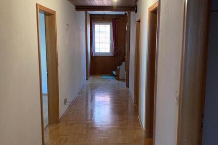 Wohnung Albstadt - 5 Zimmer, 130 m&sup2;, 900&euro; | Angebot:26618468