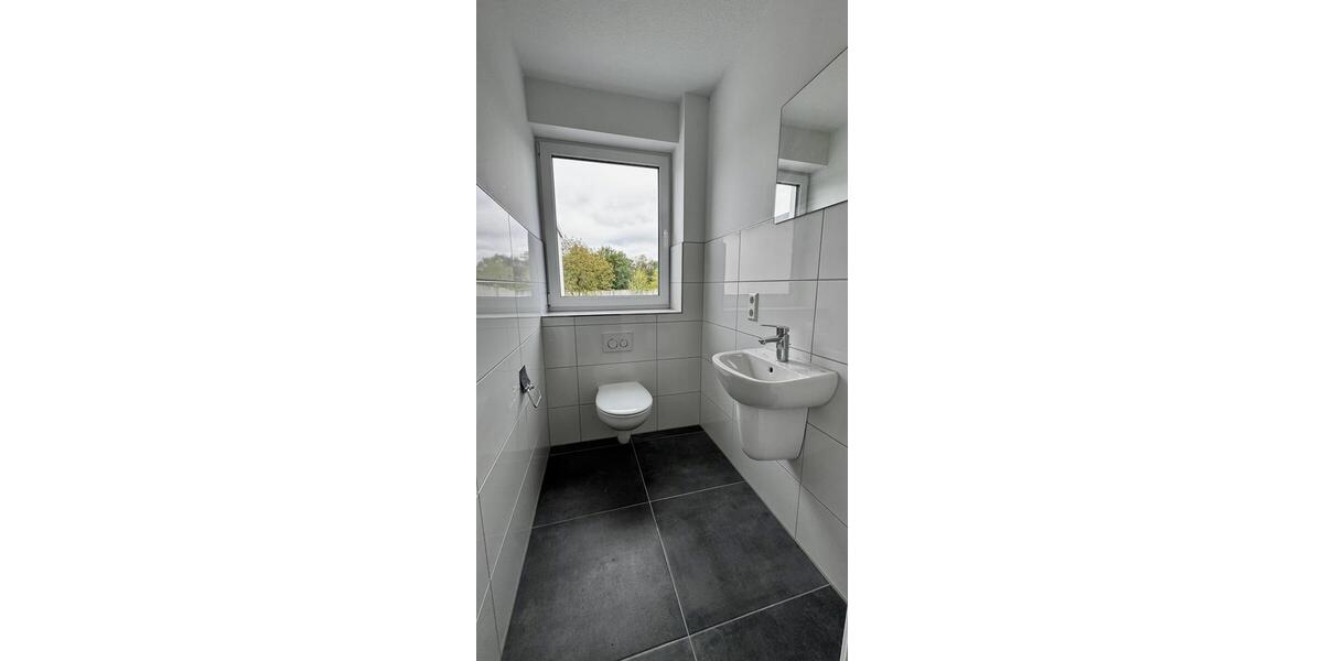 Dachgeschoßwohnung Oldenburg Drielaker-Moor - 3 Zimmer, 128 m&sup2;, 1.350&euro; | Angebot:26545426
