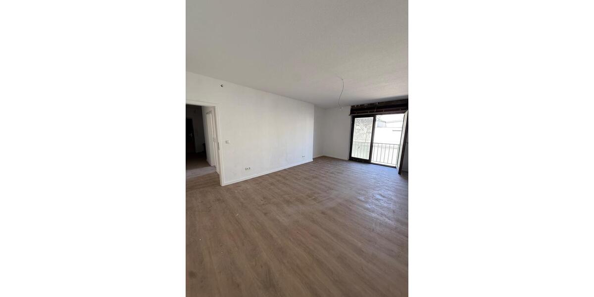 Etagenwohnung Mannheim Innenstadt - 3 Zimmer, 95 m&sup2;, 1.250&euro; | Angebot:26285295