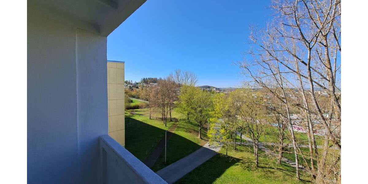 Etagenwohnung Plauen Ostvorstadt - 4 Zimmer, 80 m&sup2;, 406&euro; | Angebot:26749155
