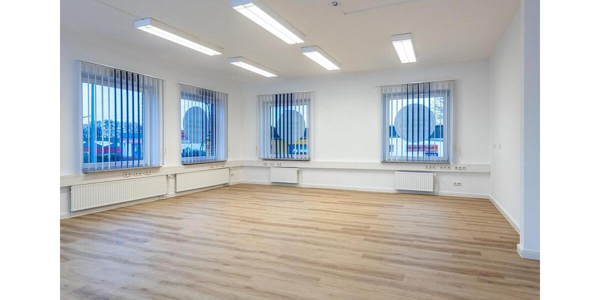 Gewerbeobjekt Reinbek - 1.599&euro; | Angebot:24001992