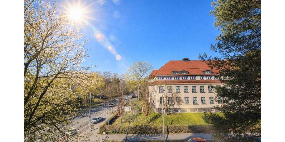 Etagenwohnung Zwickau Pölbitz - 3 Zimmer, 93 m&sup2;, 560&euro; | Angebot:26758903