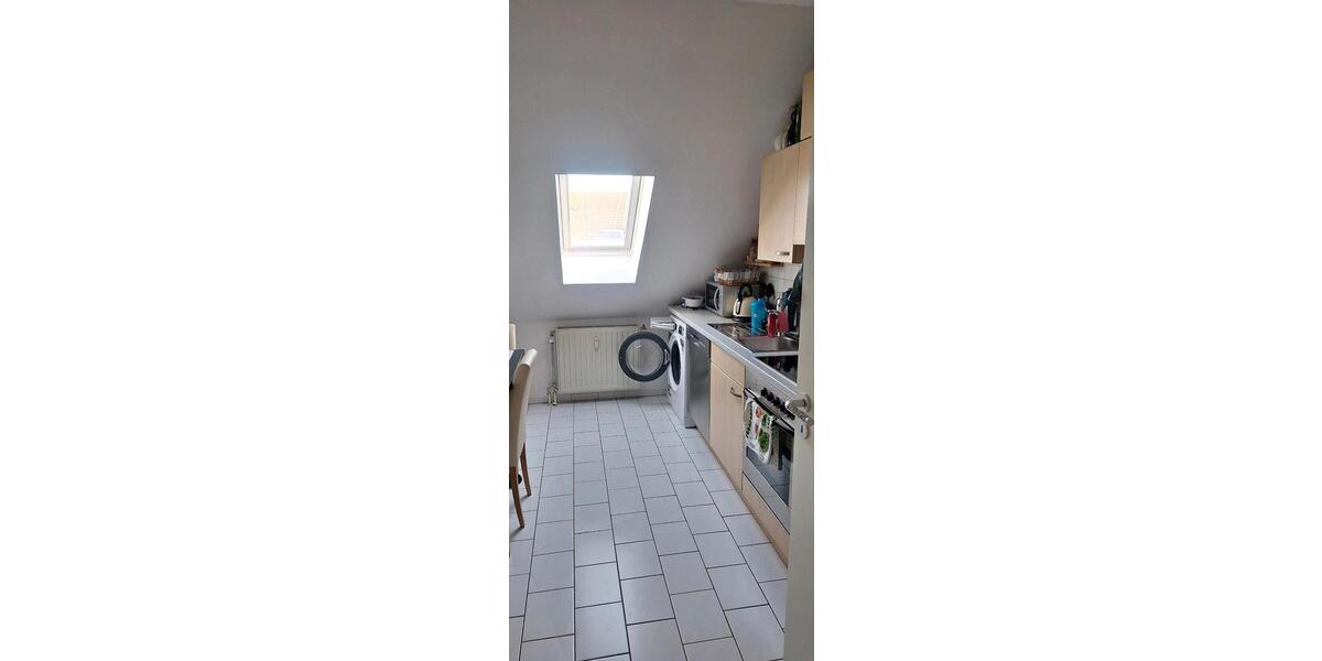 Dachgeschoßwohnung Selb - 2.5 Zimmer, 66 m&sup2;, 480&euro; | Angebot:26476781