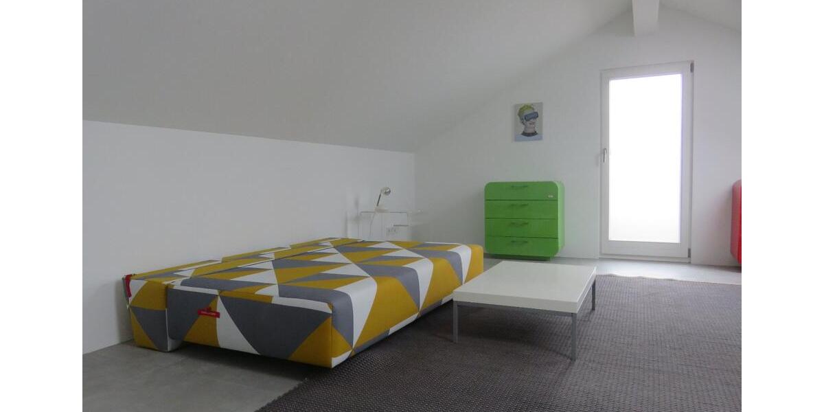 Wohnen auf Zeit Tittmoning - 4.5 Zimmer, 230 m&sup2;, 110&euro; | Angebot:21759401