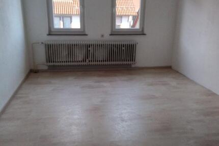Wohnung Schömberg - 5 Zimmer, 104 m&sup2;, 700&euro; | Angebot:24615029