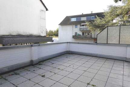 3-Zimmerwohnung mit großer Dachterrasse mitten in Leverkusen-Lützenkirchen! 3 zimmer