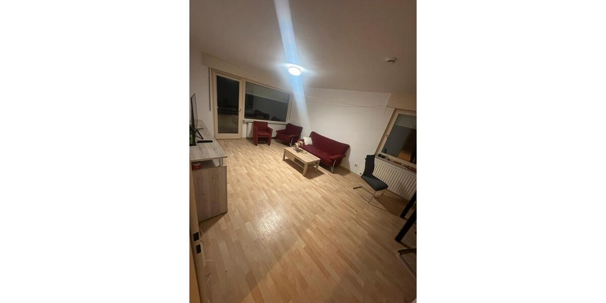 Wohnen auf Zeit Blomberg - 4 Zimmer, 100 m&sup2;, 10&euro; | Angebot:23821113