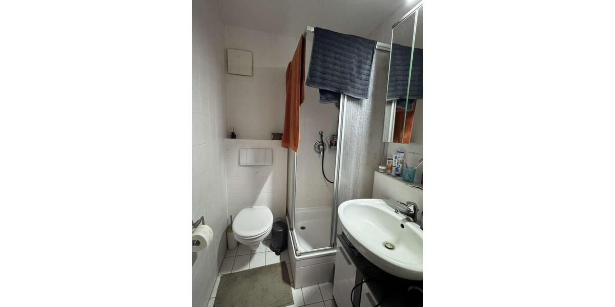 für den Start in die eigenen 4 Wände mit Balkon 2 zimmer