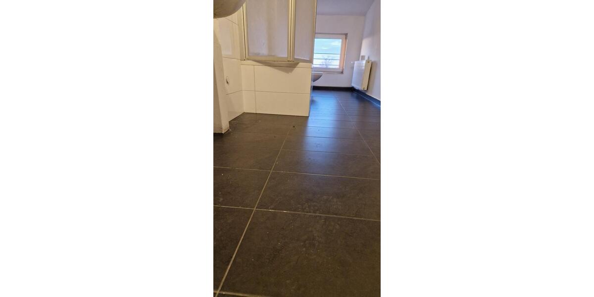 Dachgeschoßwohnung Luckenwalde - 5 Zimmer, 128 m&sup2;, 1.150&euro; | Angebot:26382785