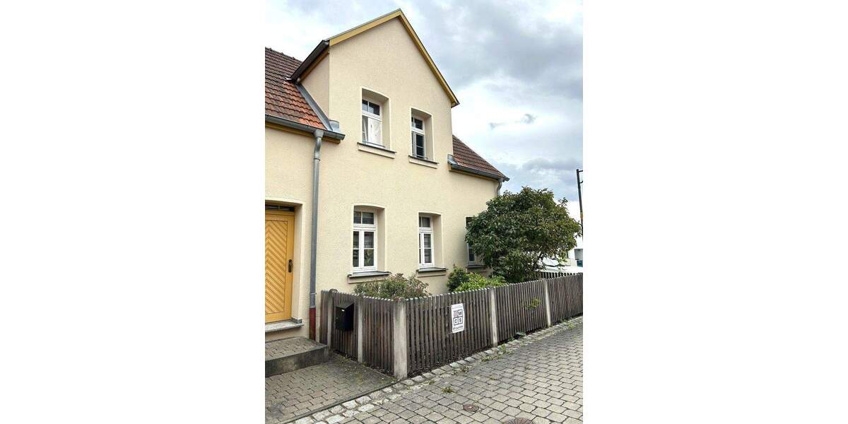 Top renovierte, denkmalgeschützte DHH i. Röthenbach-Pegn. TÜ4684 3 zimmer
