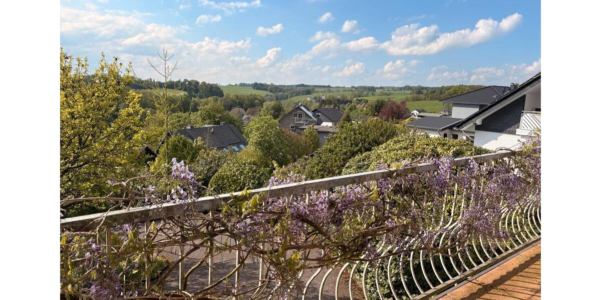 Etagenwohnung Marienheide - 4 Zimmer, 120 m&sup2;, 1.100&euro; | Angebot:26498600