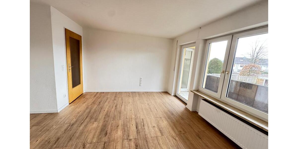 Erdgeschoßwohnung Villingen-Schwenningen Schwenningen - 3.5 Zimmer, 80 m&sup2;, 800&euro; | Angebot:24674114