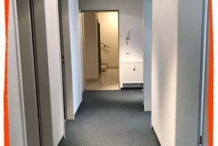 Zentrale Büro- oder Praxiseinheit im Herzen Zwickaus sofort zu vermieten! zimmer