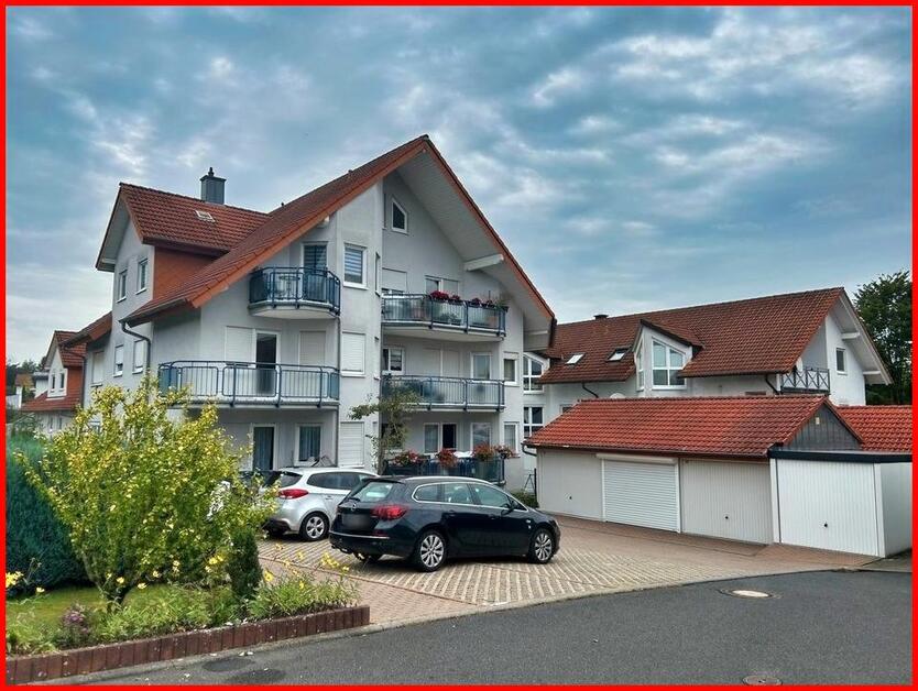 Helle 3-Zimmerwohung in ruhiger Seitenstraße