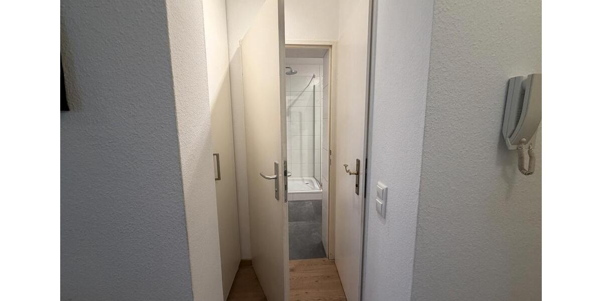 Etagenwohnung Wiesbaden Bierstadt - 2.5 Zimmer, 70 m&sup2;, 910&euro; | Angebot:26670550