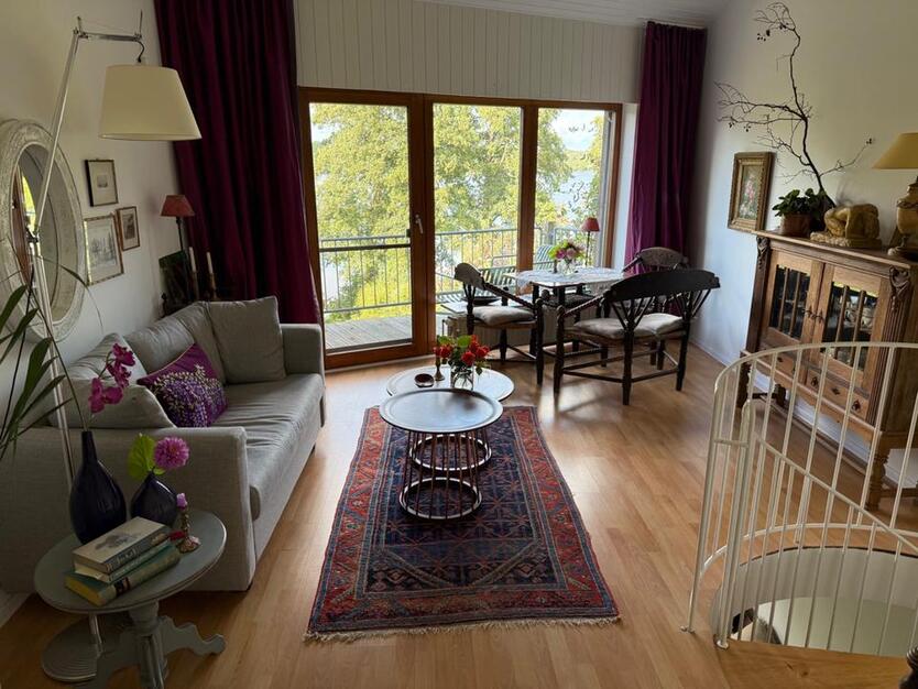 Traumhafte Maisonette mit direktem Seezugang in Plön