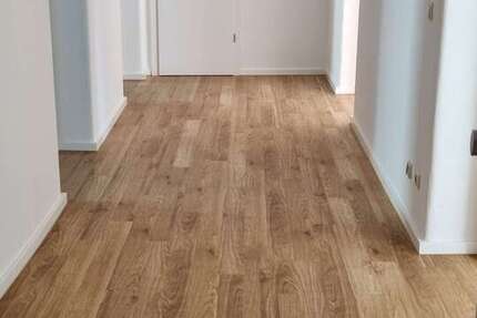 Wohnung zum Mieten in Augsburg 1.159,66 € 100.84 m² 3 zimmer