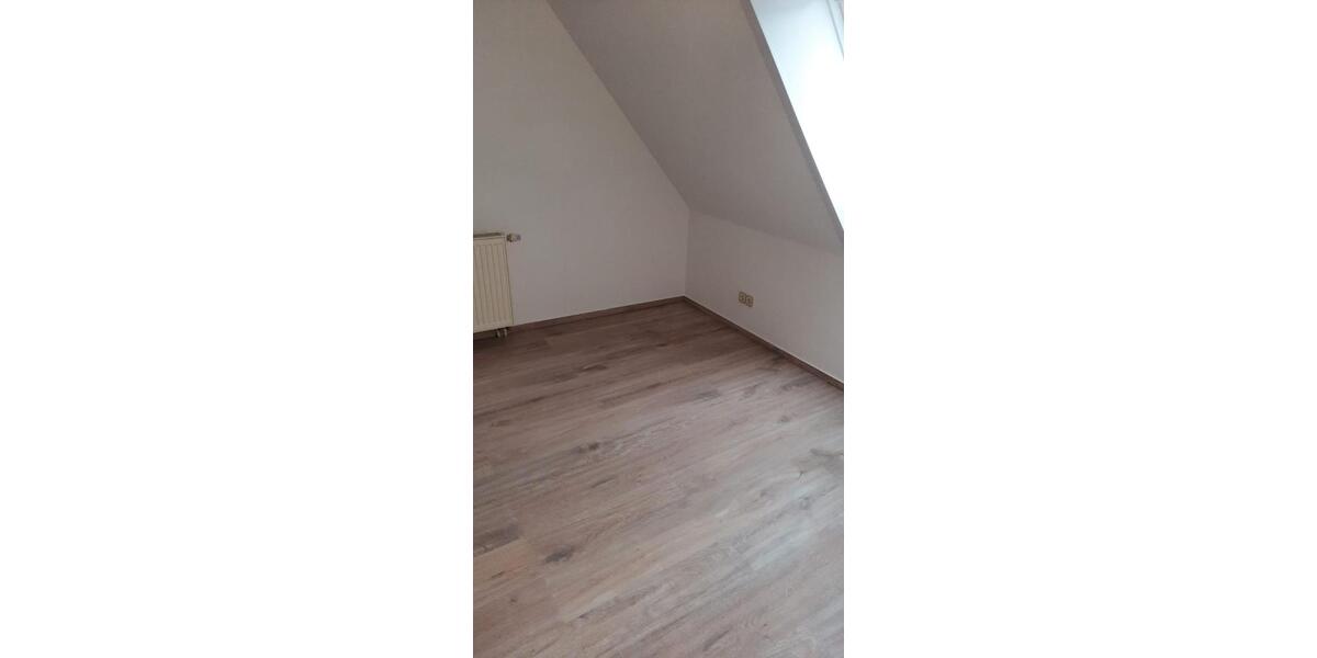 Maisonettenwohnung Ellrich - 3 Zimmer, 75 m&sup2;, 450&euro; | Angebot:25052775