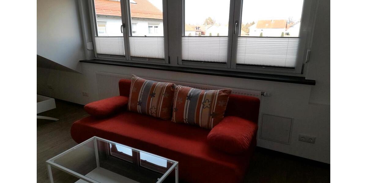 Dachgeschoßwohnung Cham - 1 Zimmer, 24 m&sup2;, 390&euro; | Angebot:26338970