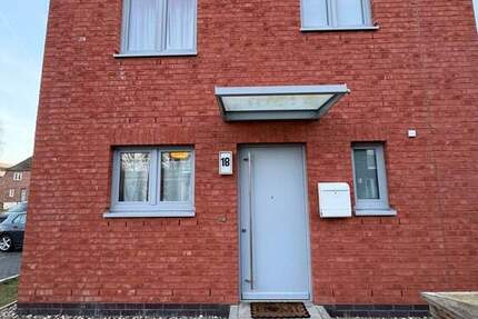 Haus Schleswig - 3 Zimmer, 93 m&sup2;, 1.450&euro; | Angebot:24649257