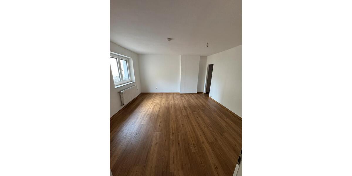 Gewerbeobjekt Weiden in der Oberpfalz - 250&euro; | Angebot:25904563