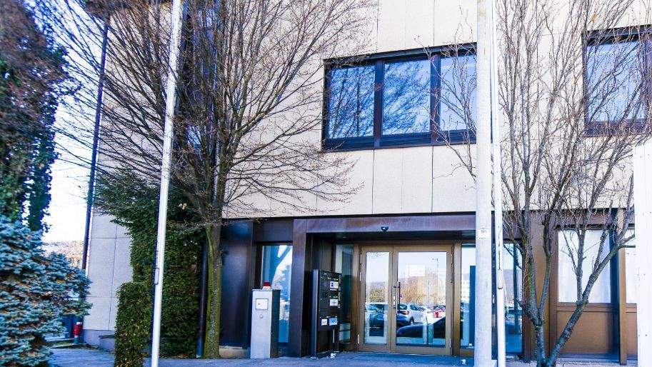 Gewerbeobjekt Esslingen am Neckar Pliensauvorstadt - 840&euro; | Angebot:25930063