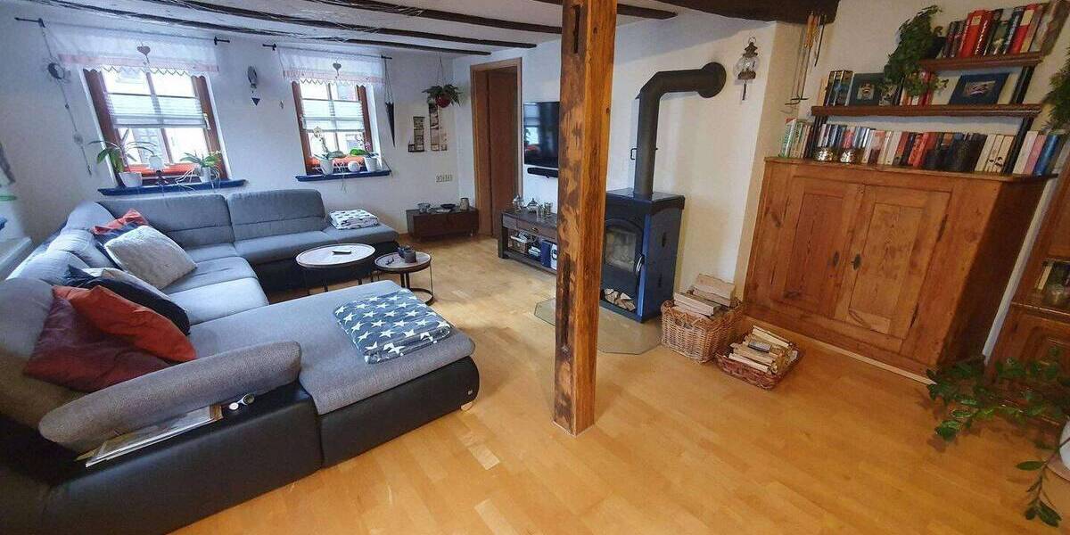 Etagenwohnung Weinsberg-Grantschen Grantschen - 5 Zimmer, 145 m&sup2;, 1.500&euro; | Angebot:26159836