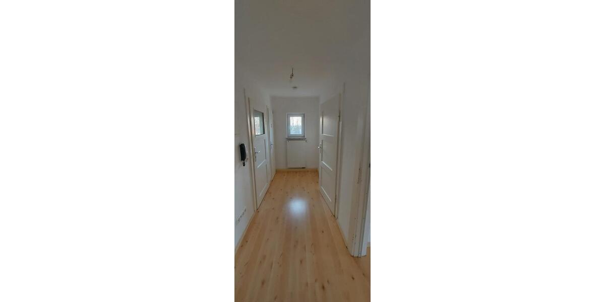Etagenwohnung Meuselwitz - 3 Zimmer, 60 m&sup2;, 360&euro; | Angebot:25324196