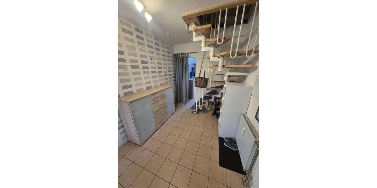 Dachgeschoßwohnung Hessisch Oldendorf - 3 Zimmer, 70 m&sup2;, 610&euro; | Angebot:26621216