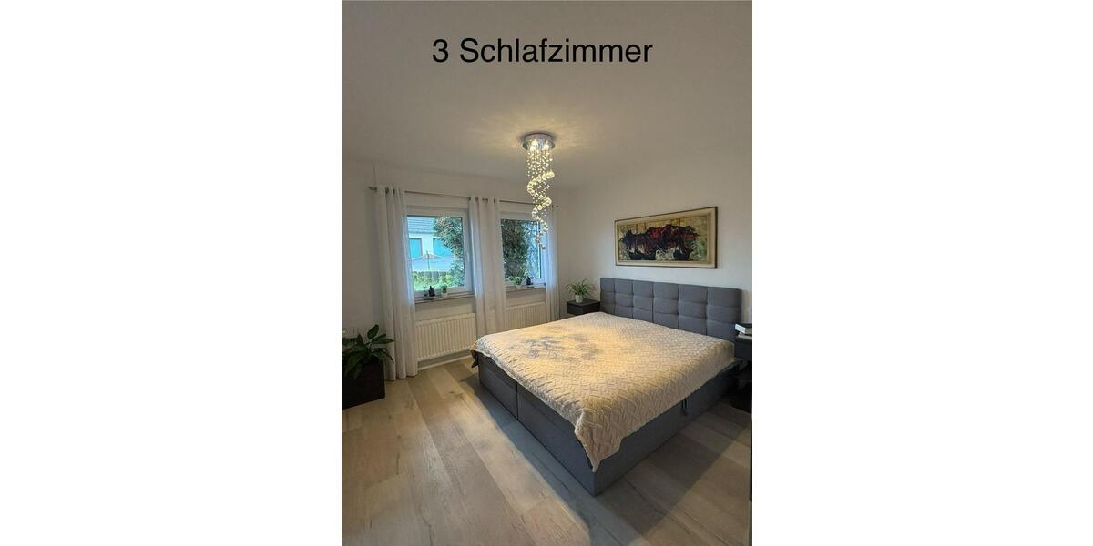 Wohnen auf Zeit Wermelskirchen - 7 Zimmer, 187 m&sup2;, 1.950&euro; | Angebot:26537221
