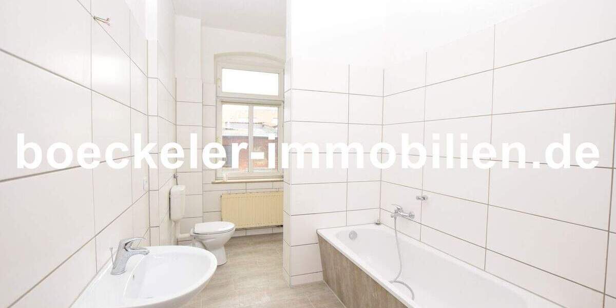 Etagenwohnung Weißenfels - 5 Zimmer, 112 m&sup2;, 650&euro; | Angebot:25801298