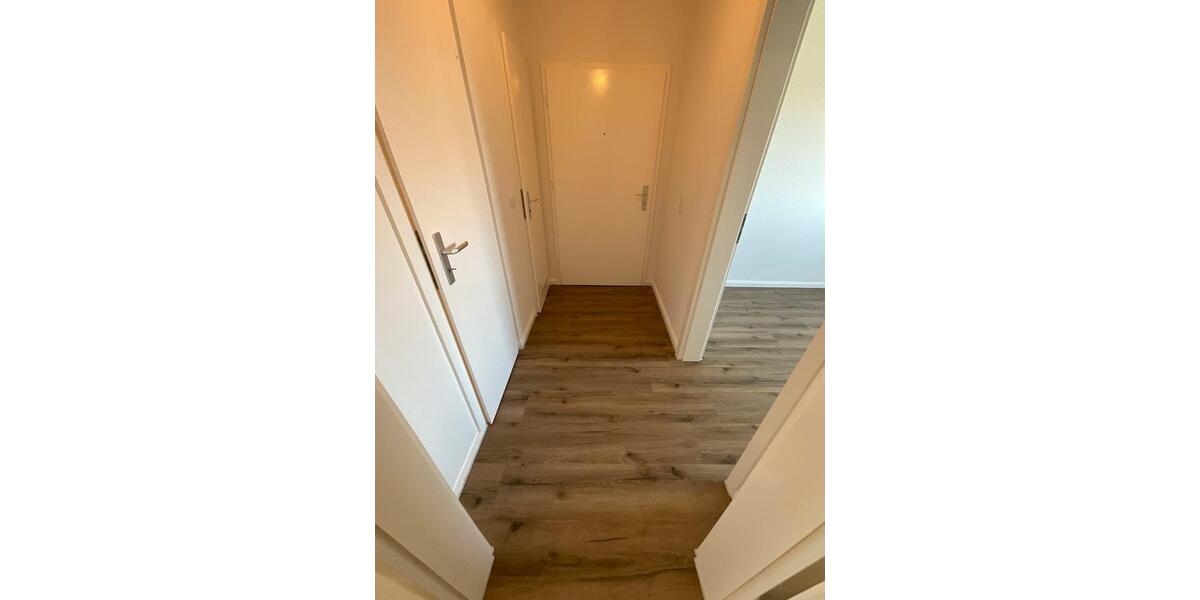 Etagenwohnung Brunsbüttel - 4 Zimmer, 85 m&sup2;, 669&euro; | Angebot:26365505