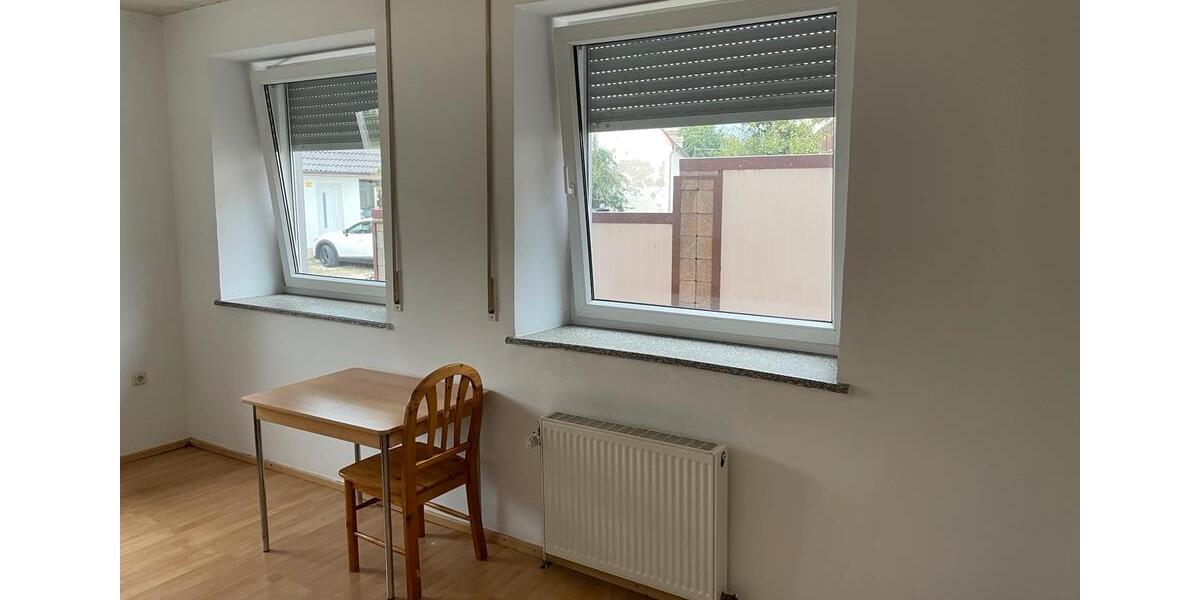 Zimmer ab sofort bezugsfrei 1 zimmer