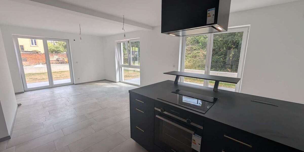 Etagenwohnung Würzburg Heuchelhof - 2 Zimmer, 69 m&sup2;, 1.490&euro; | Angebot:27101220