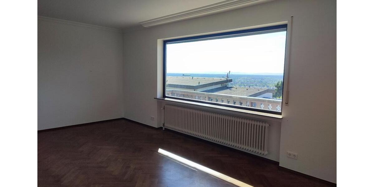 Einfamilienhaus Leimen - 7 Zimmer, 190 m&sup2;, 1.990&euro; | Angebot:21518561