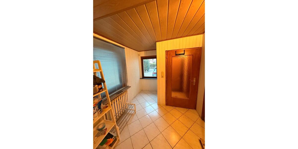 Erdgeschoßwohnung Dresden Cotta - 1 Zimmer, 20 m&sup2;, 250&euro; | Angebot:25161916