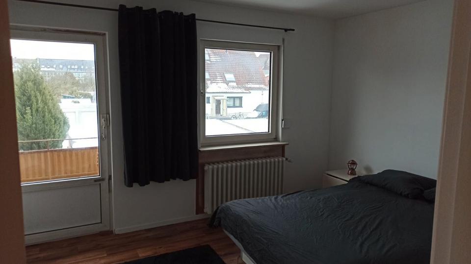 Reihenhaus Kiel Ellerbek - 4 Zimmer, 96 m&sup2;, 1.700&euro; | Angebot:24701419