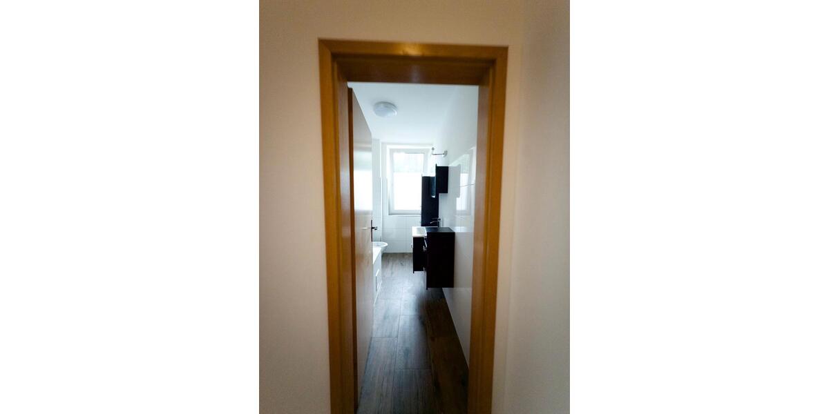 Etagenwohnung Schneeberg - 3 Zimmer, 80 m&sup2;, 500&euro; | Angebot:26646093