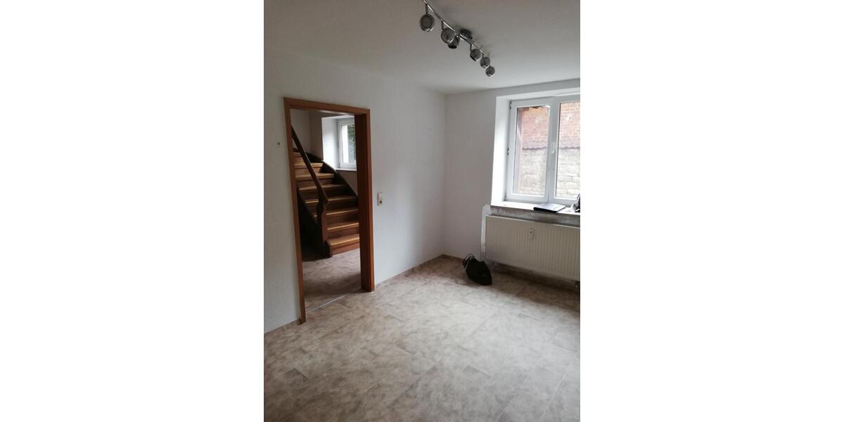 Maisonettenwohnung Roßleben-Wiehe Wiehe - 2 Zimmer, 94 m&sup2;, 390&euro; | Angebot:24691890