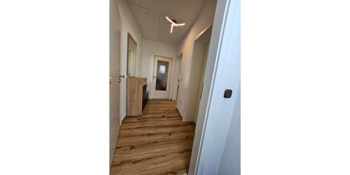 Dachgeschoßwohnung Ansbach - 2 Zimmer, 70 m&sup2;, 950&euro; | Angebot:25948028