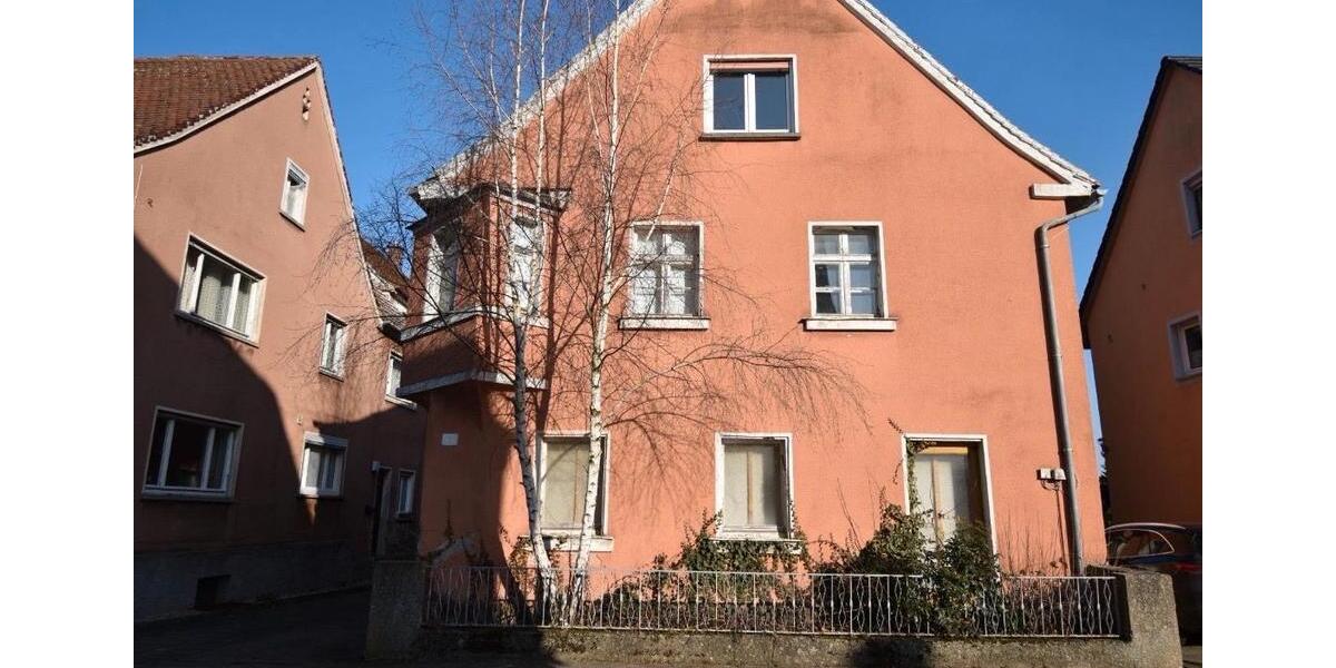 Mehrfamilienhaus, Wohnhaus Bechhofen - 8 Zimmer, 180 m&sup2;, 1.800&euro; | Angebot:24443349