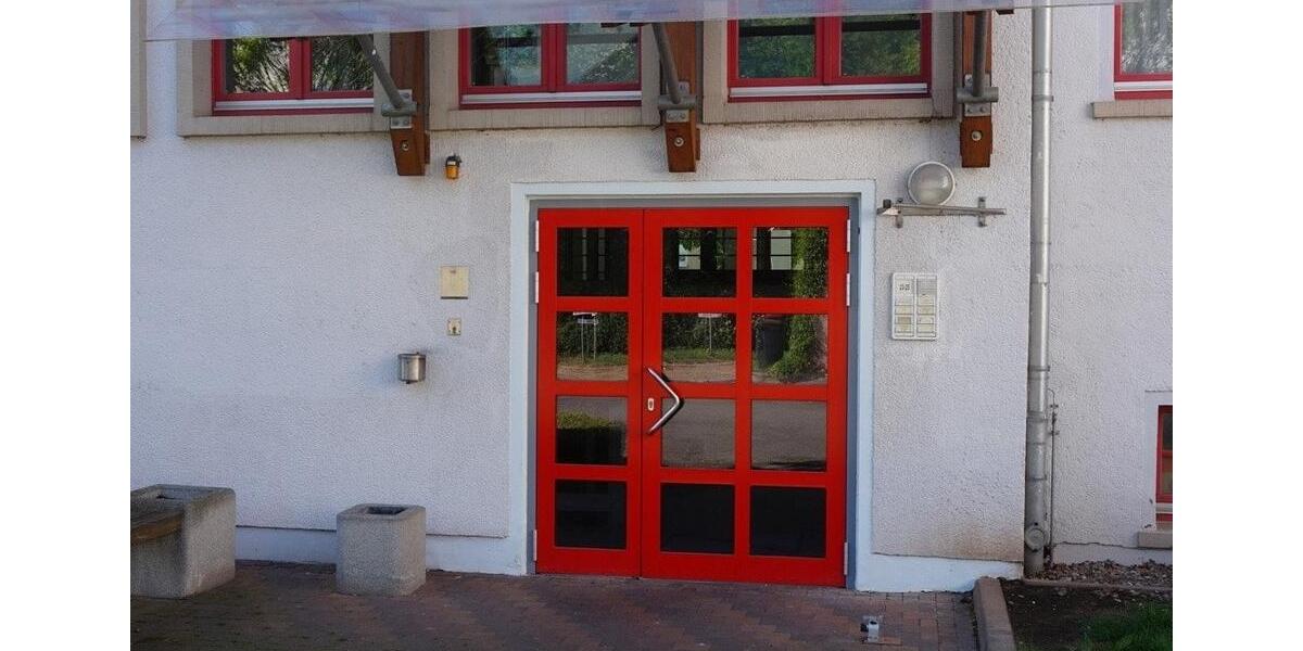 Etagenwohnung Sondershausen - 4 Zimmer, 100 m&sup2;, 665&euro; | Angebot:25790851