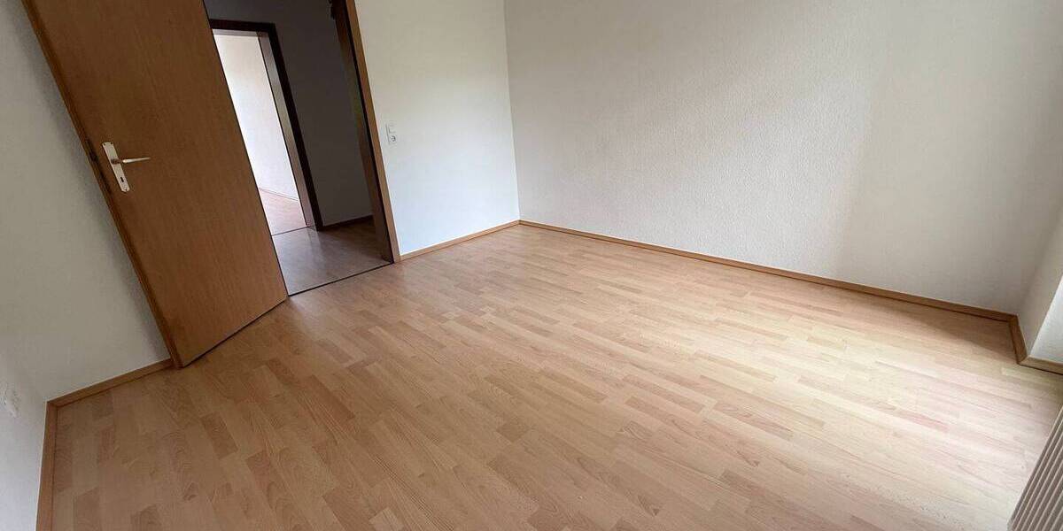 Etagenwohnung Chemnitz Hilbersdorf - 4 Zimmer, 84 m&sup2;, 500&euro; | Angebot:26541235