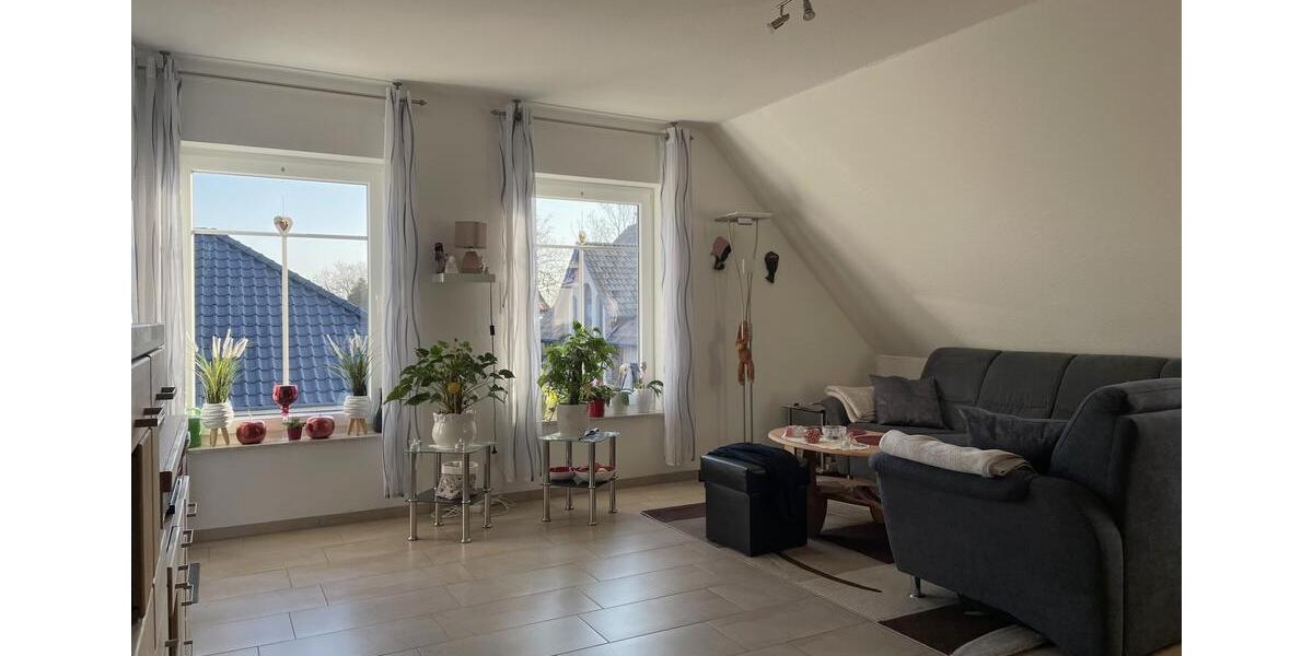 Dachgeschoßwohnung Bad Zwischenahn - 3 Zimmer, 82 m&sup2;, 895&euro; | Angebot:24716579