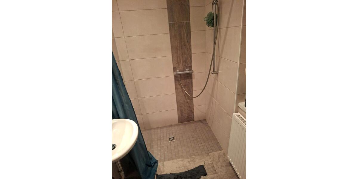 Wohnen auf Zeit Weener - 7 Zimmer, 160 m&sup2;, 3.000&euro; | Angebot:24878069