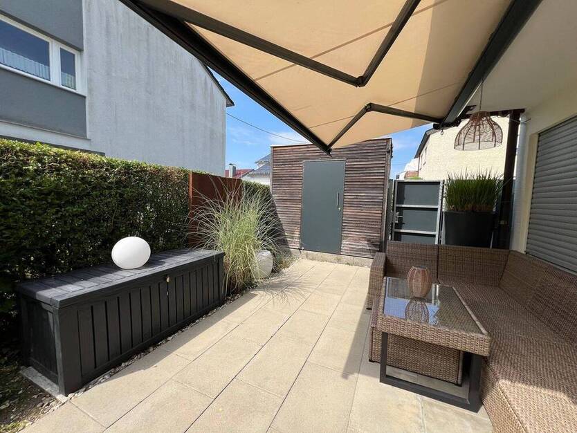 Traumhafte Doppelhaushälfte * Terrasse & kl. Garten * 2 PKW Stellplätze