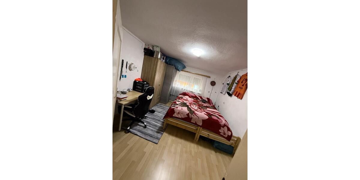 Helle 4 Zimmerwohnung in Schlüchtern! Mit Garten 4 zimmer