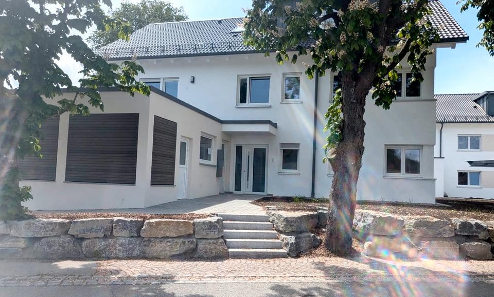 Dachgeschoßwohnung Pfullendorf - 3 Zimmer, 65 m&sup2;, 414&euro; | Angebot:26665998