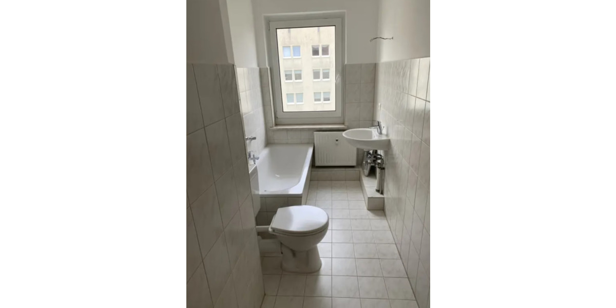 Schöne 3-Zimmer Wohnung mit Tageslichtbad & Badewanne 3 zimmer