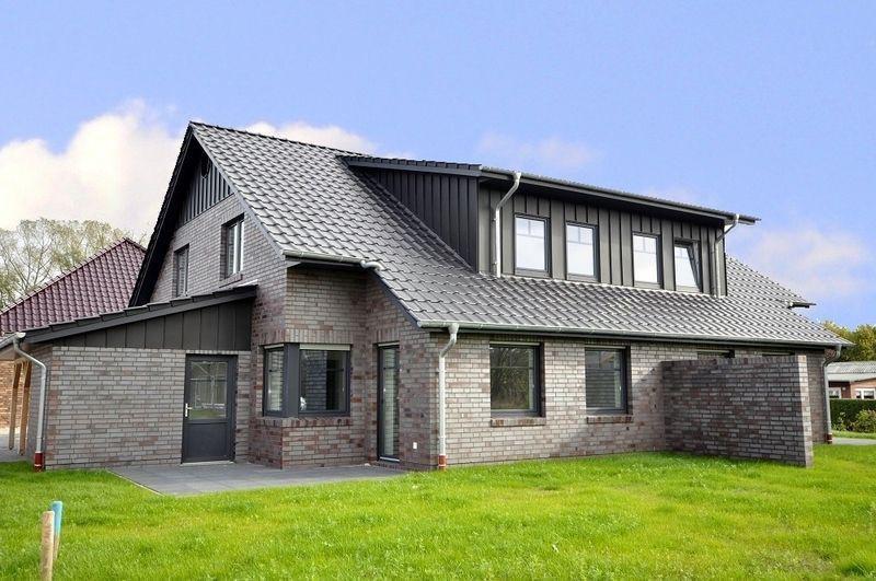 Moderne Doppelhaushälfte in WHV zu vermieten